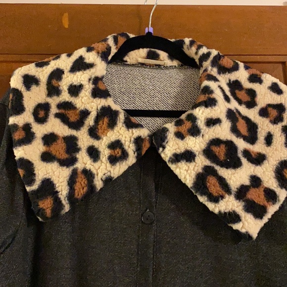 Top - Picture 3 of 3